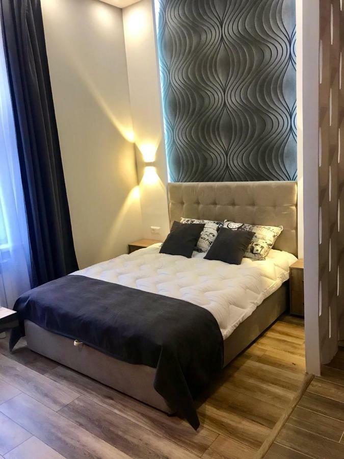 New Appartment-Studio Іn The Center Of Lviv Luaran gambar