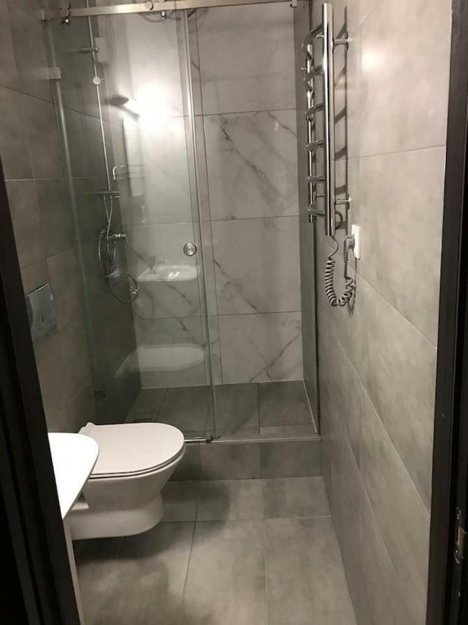New Appartment-Studio Іn The Center Of Lviv Luaran gambar
