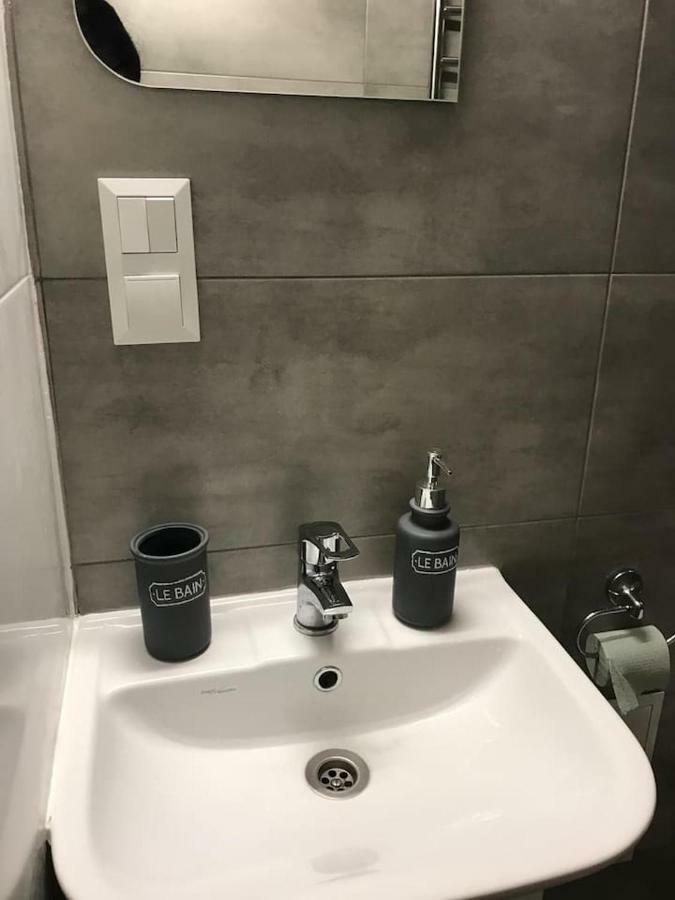 New Appartment-Studio Іn The Center Of Lviv Luaran gambar